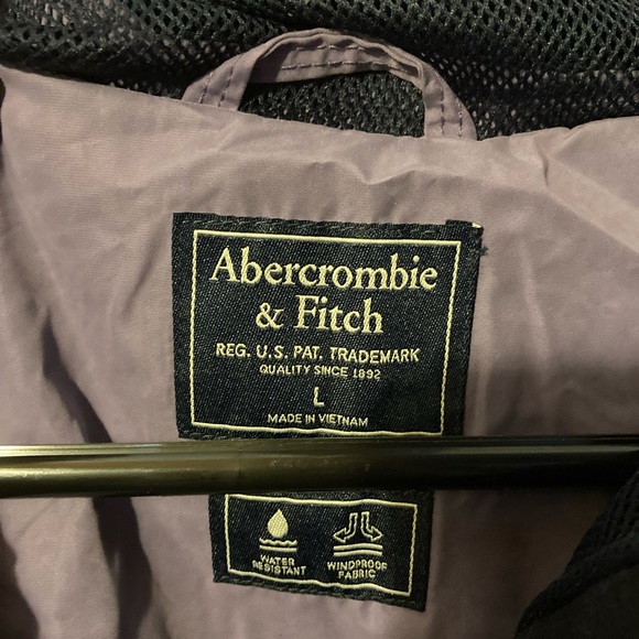 Abercrombie & Firch Anorak sz L - Picture 2 of 3